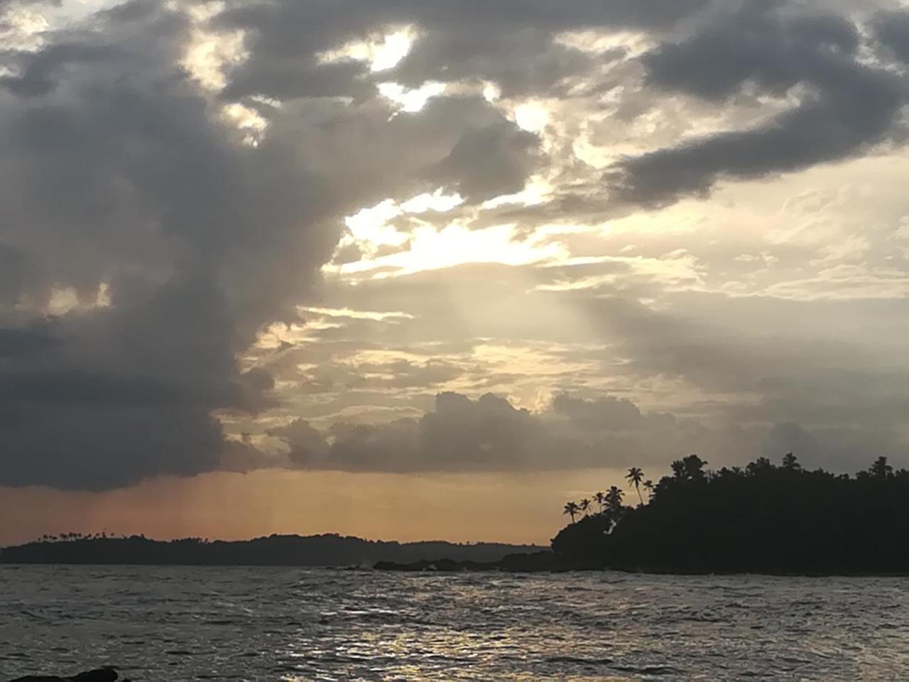 Star Beach Hotel Tangalle Eksteriør bilde