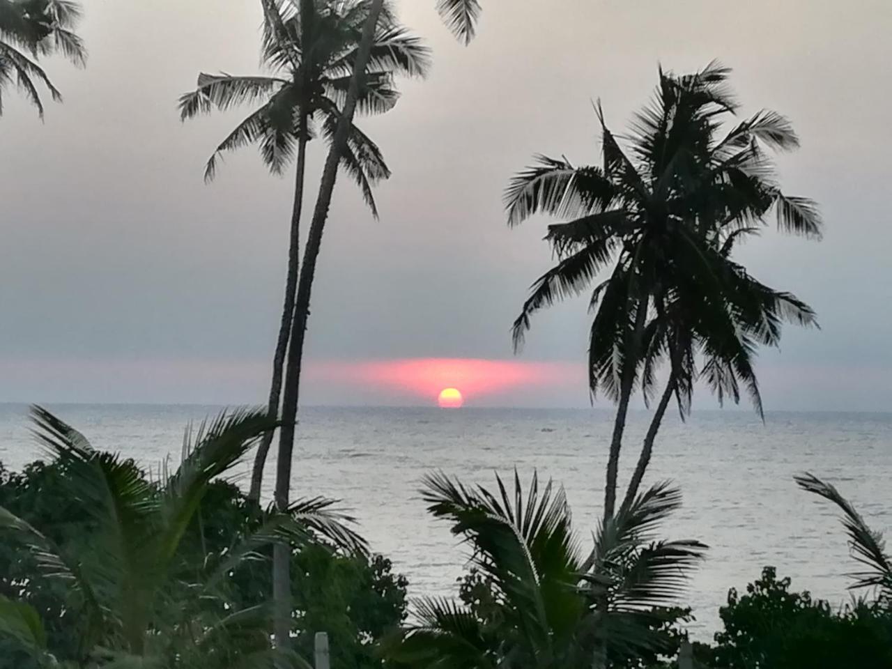 Star Beach Hotel Tangalle Eksteriør bilde